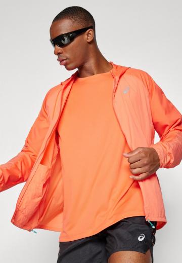 Спортивная куртка