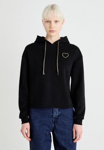 Пуловер с капюшоном