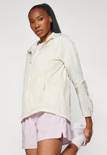 Спортивная куртка