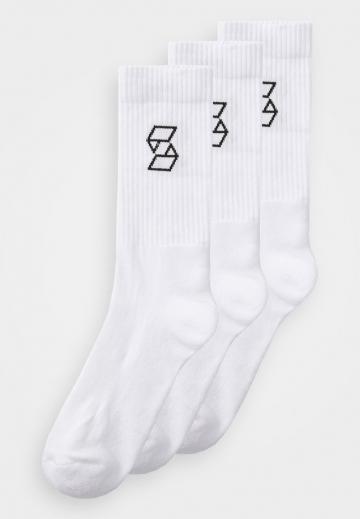 Спортивные носки