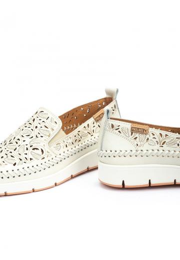 Полуботинки