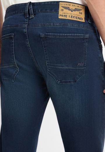 Узкие джинсы