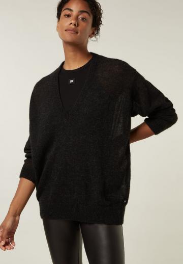 Длинный пуловер