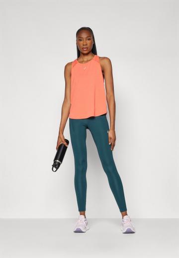 Длинный топ