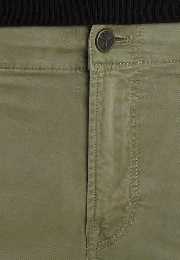 Брюки с накладными карманами