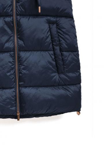 Длинный жилет