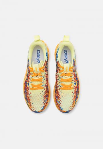 Беговые кроссовки