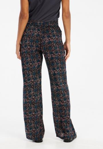 Прямые брюки