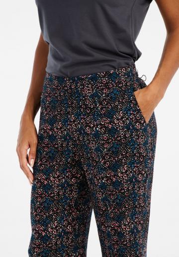 Прямые брюки