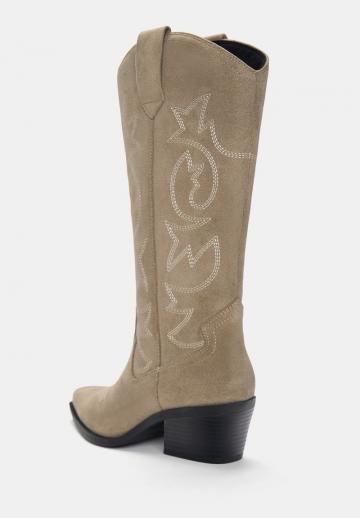 Ковбойские сапоги