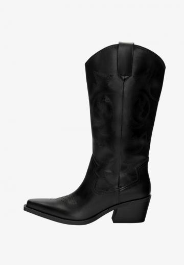 Ковбойские сапоги