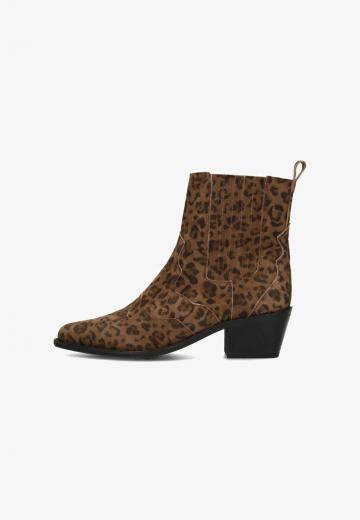 Ковбойские сапоги