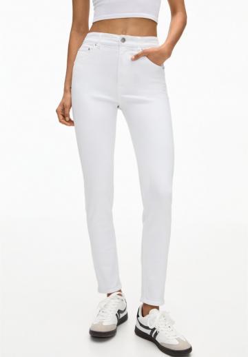 Узкие джинсы
