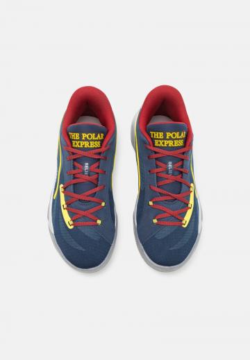 Баскетбольные кроссовки