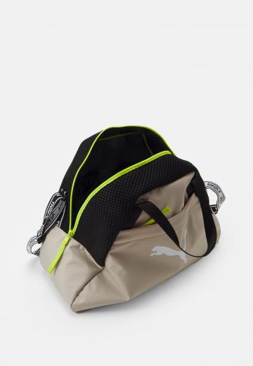 Спортивная сумка