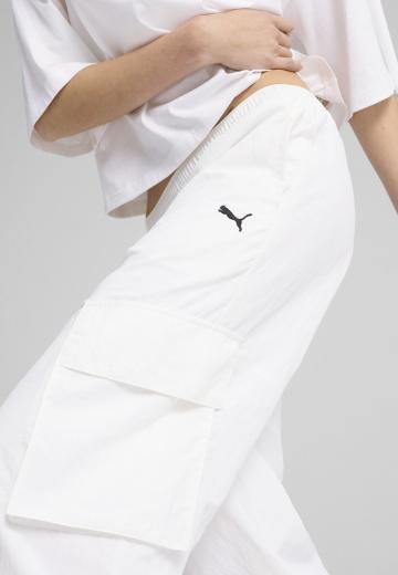 Брюки с накладными карманами