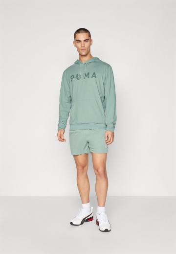 Спортивная кофта