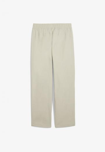 Брюки с накладными карманами