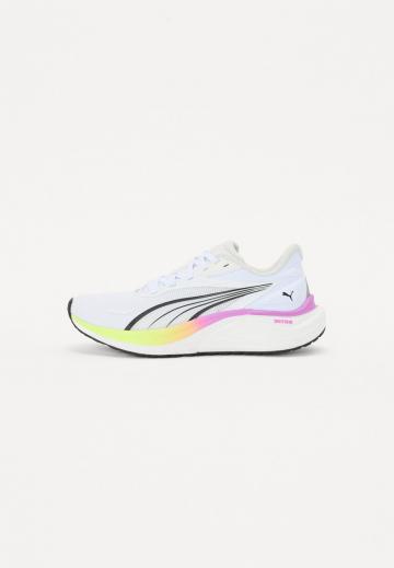 Беговые кроссовки