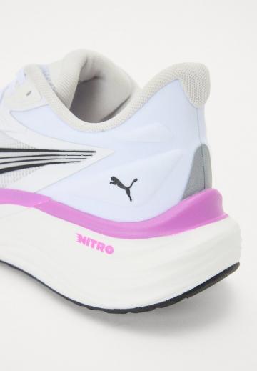 Беговые кроссовки