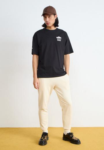 Спортивные штаны