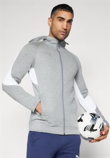 Спортивная кофта