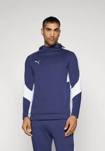 Спортивная кофта