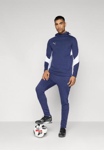 Спортивная кофта