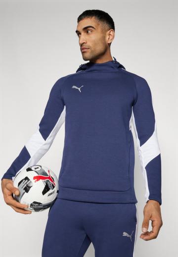 Спортивная кофта