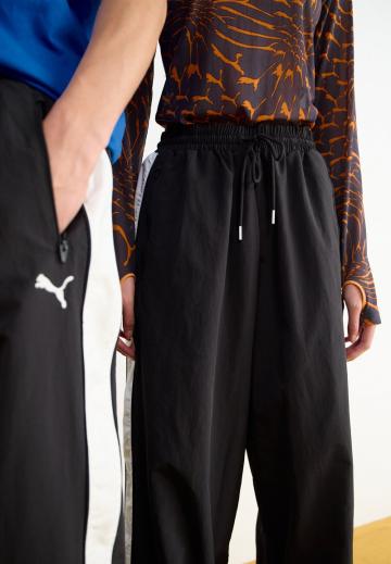 Спортивные штаны