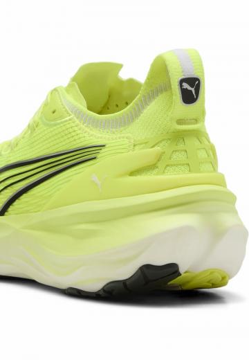 Беговые кроссовки