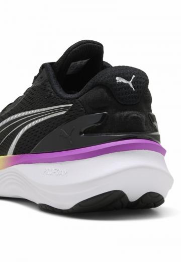 Беговые кроссовки