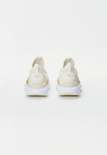 Тренировочные кроссовки