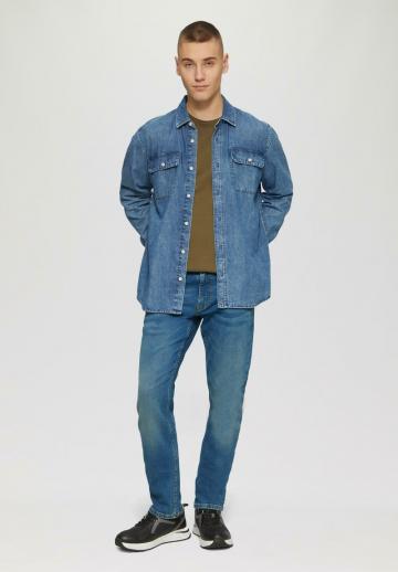 Узкие джинсы