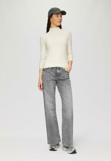 Клешеные джинсы