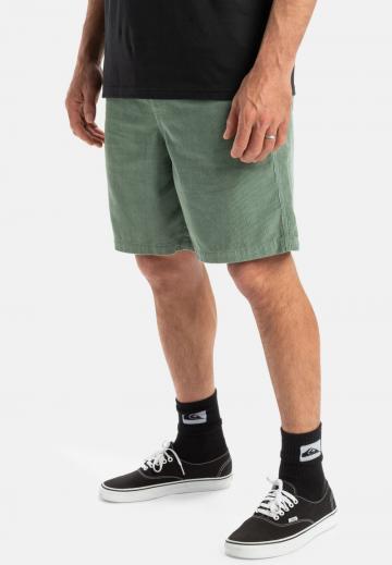 Спортивныве шорты