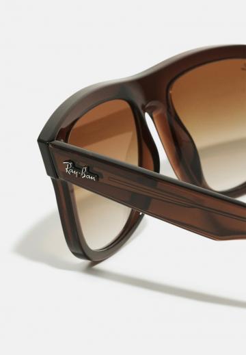 Солнечные очки