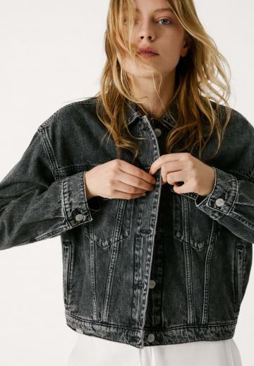 Джинсовая куртка