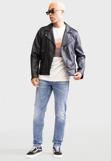 Узкие джинсы