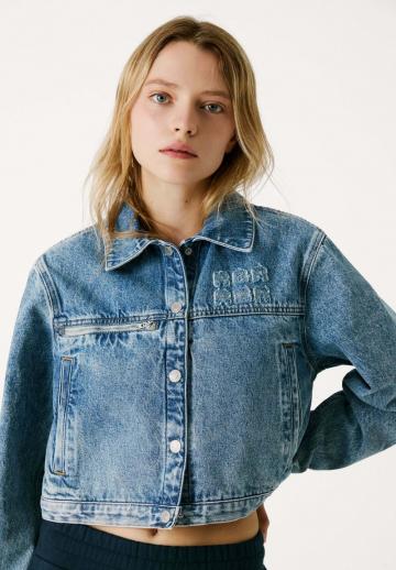 Джинсовая куртка
