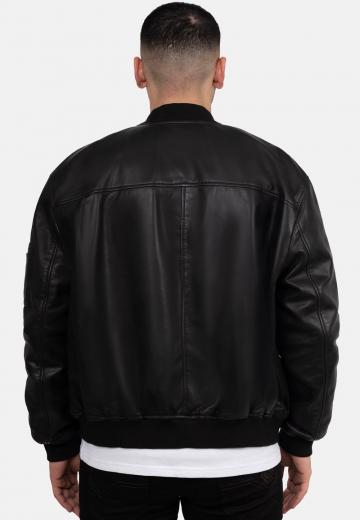 Куртка бомбер