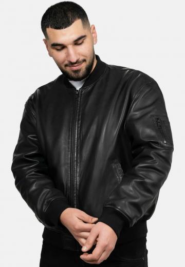 Куртка бомбер