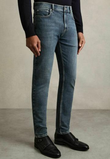Узкие джинсы