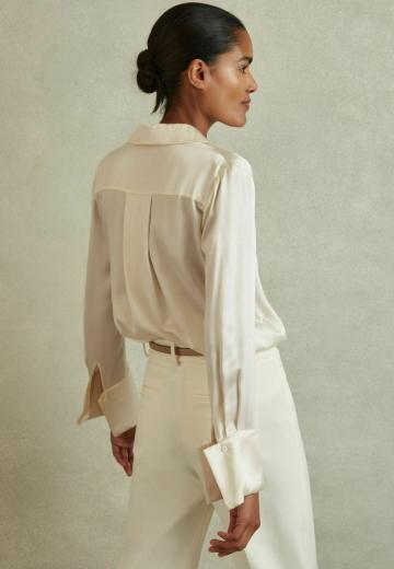 Шелковая блузка