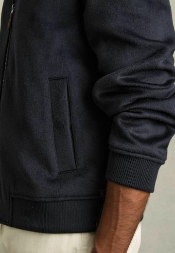 Куртка бомбер