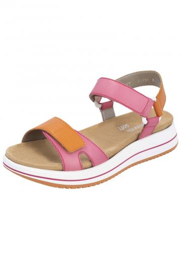 Босоножки на танкетке