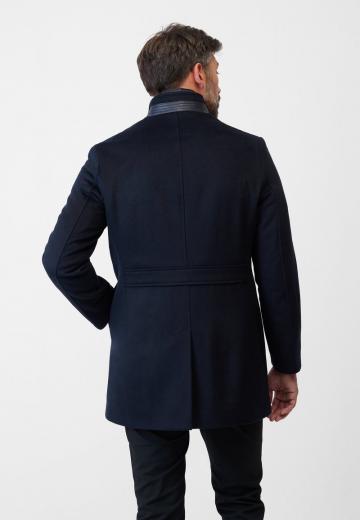 Короткое пальто