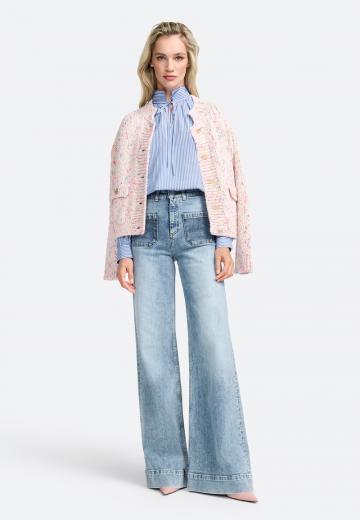 Клешеные джинсы