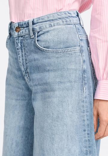 Свободные джинсы