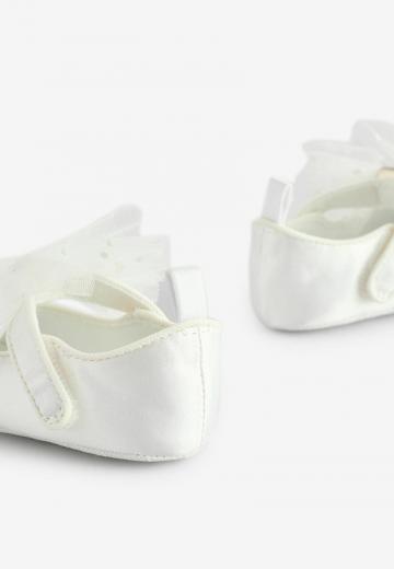 Детская обувь